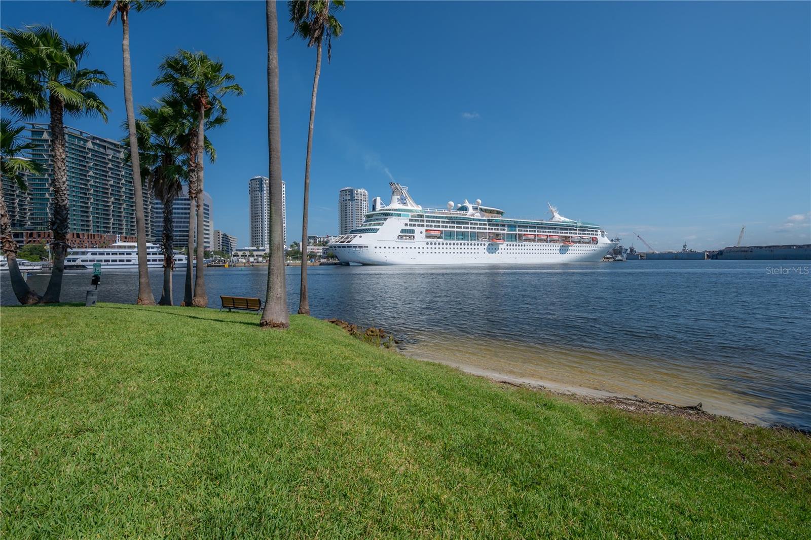 ISLAND PLACE A CONDO - Residential Lease