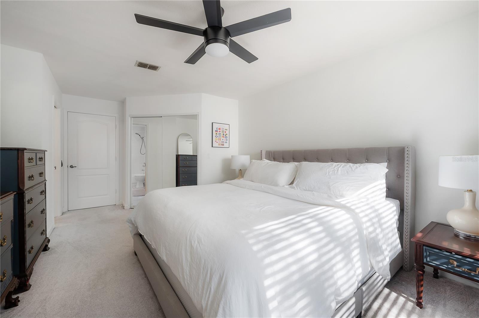 ISLAND PLACE A CONDO - Residential Lease