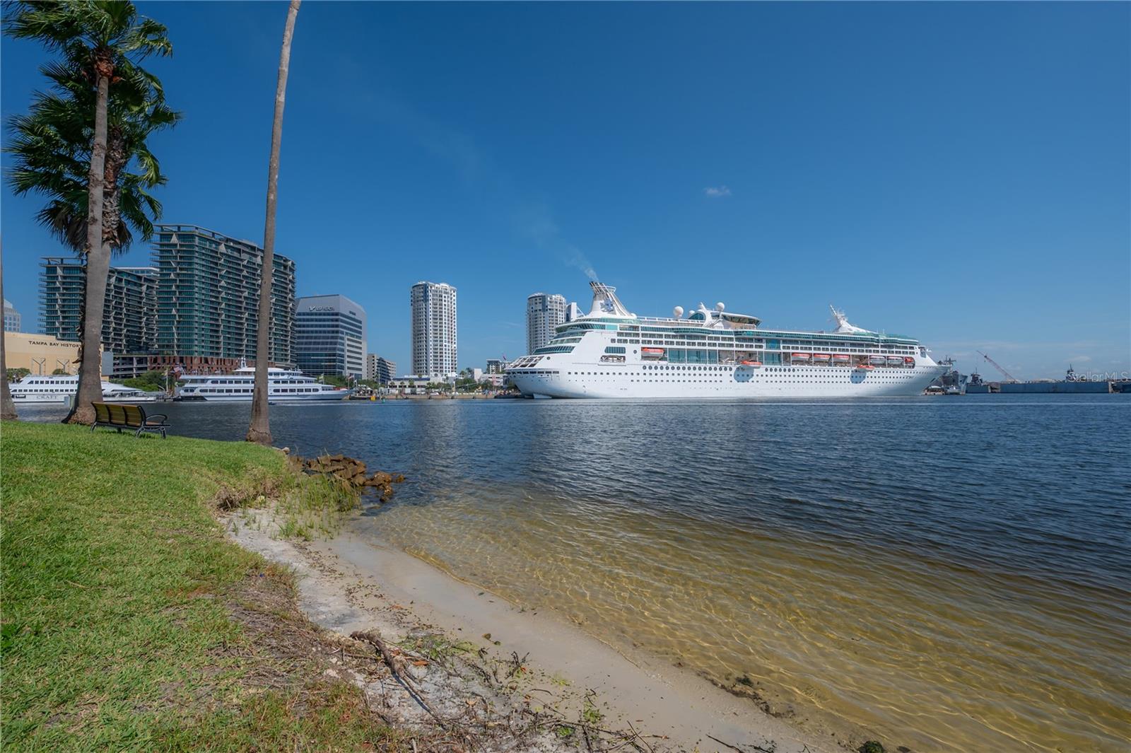 ISLAND PLACE A CONDO - Residential Lease