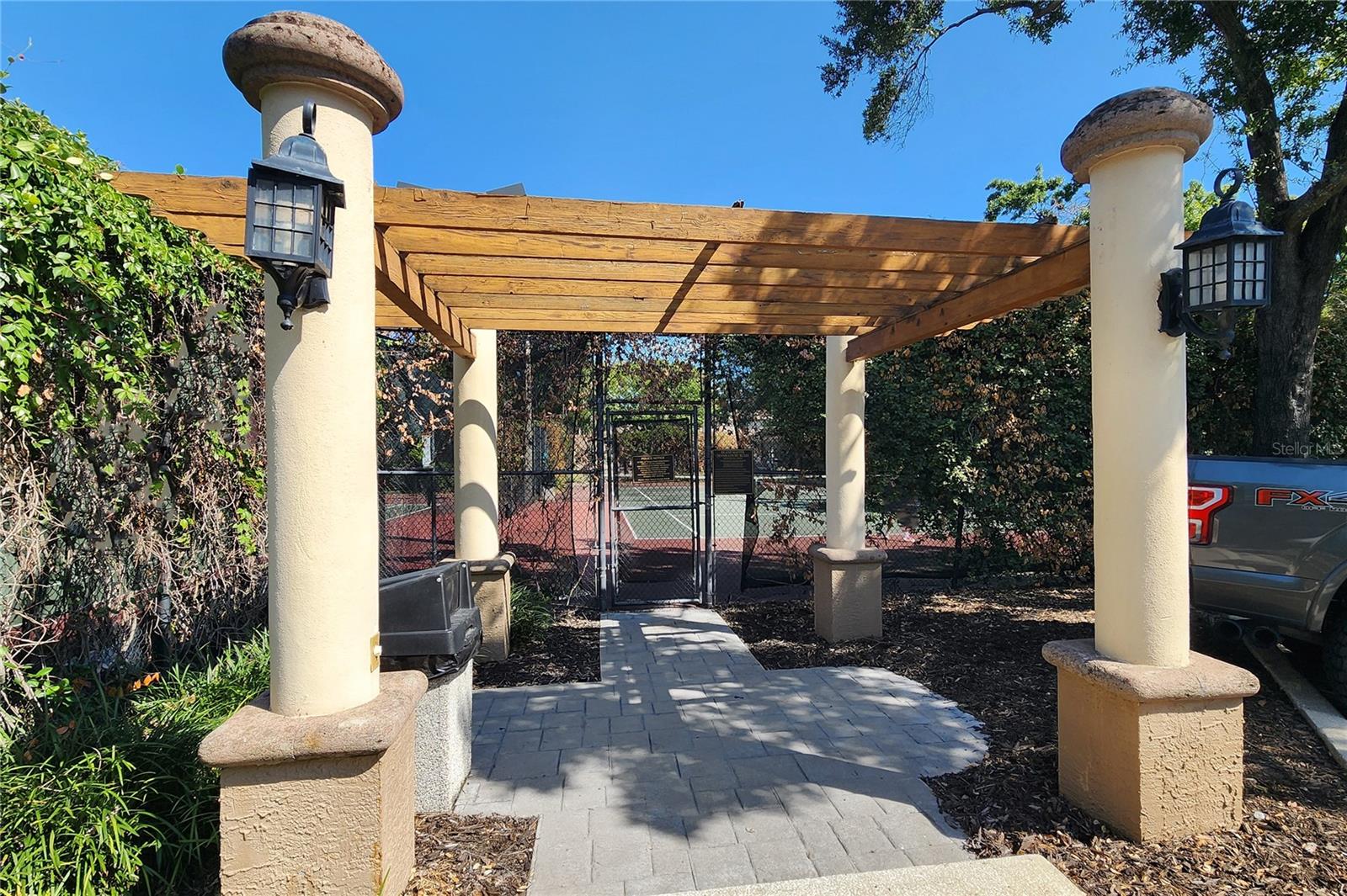 ISLAND PLACE A CONDO - Residential Lease