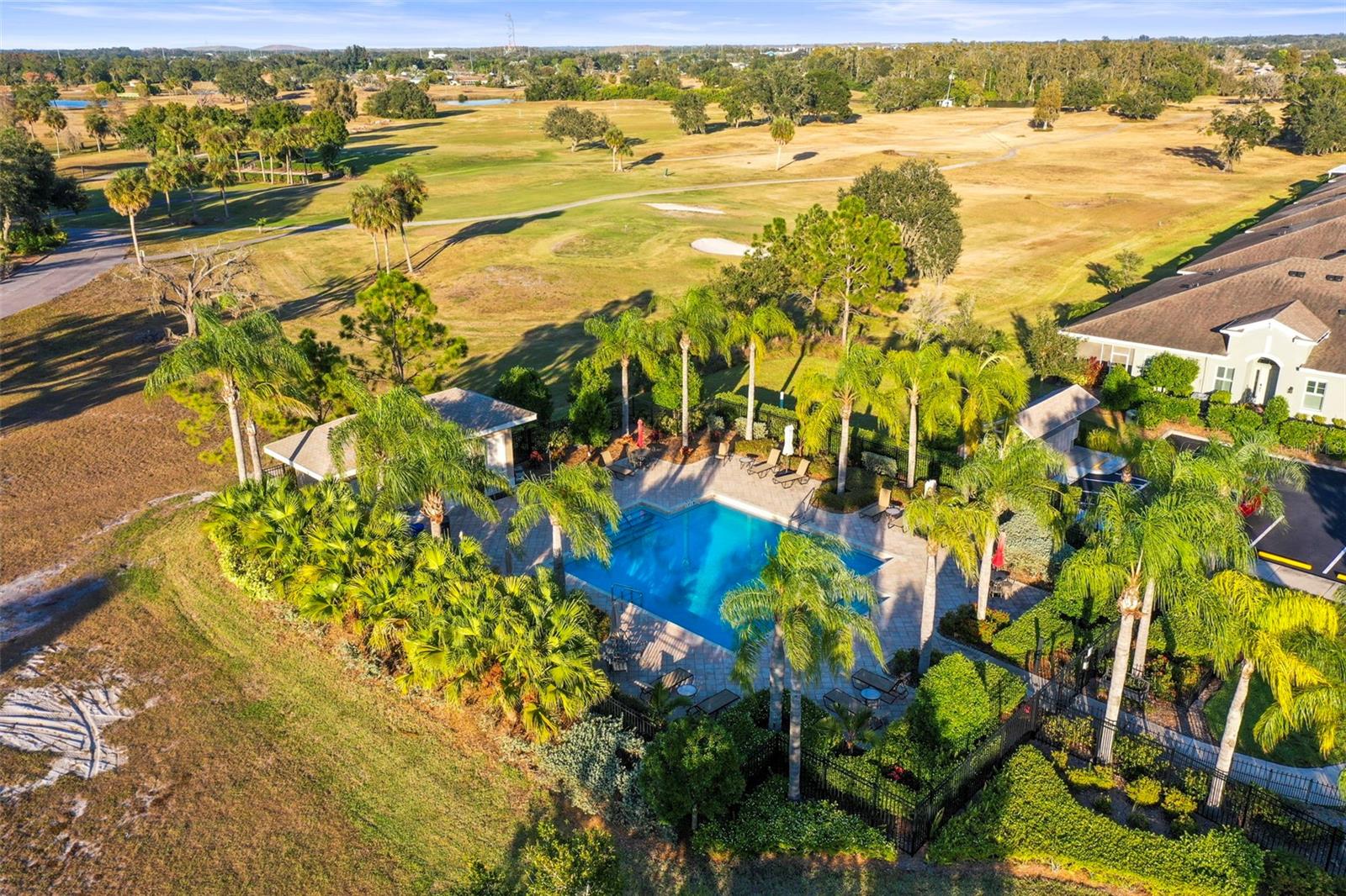 SUN CITY CENTER UNIT 274 & 2 - Residential