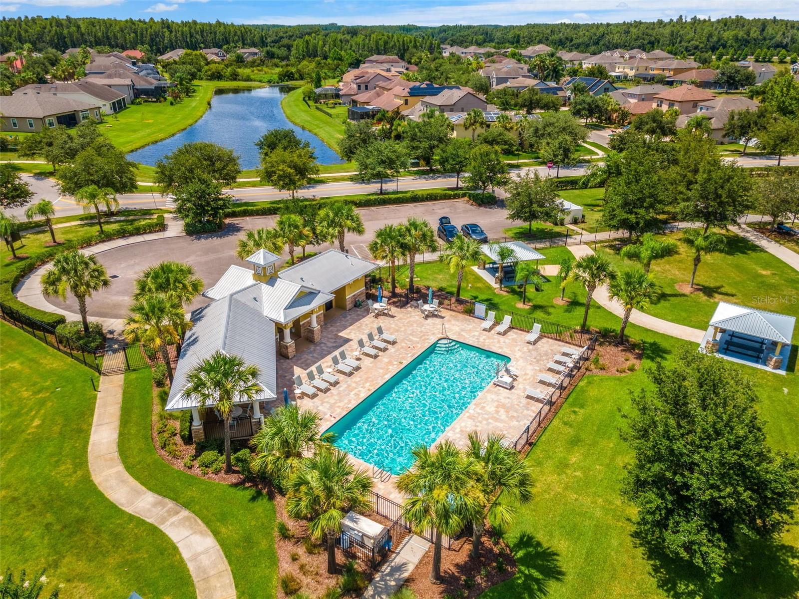 STONECREEK TOWNHOMES - Residential