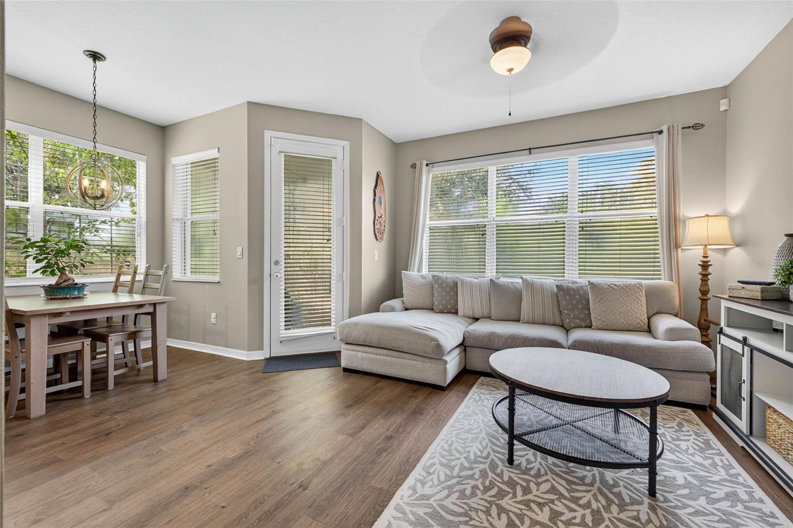 STONECREEK TOWNHOMES - Residential