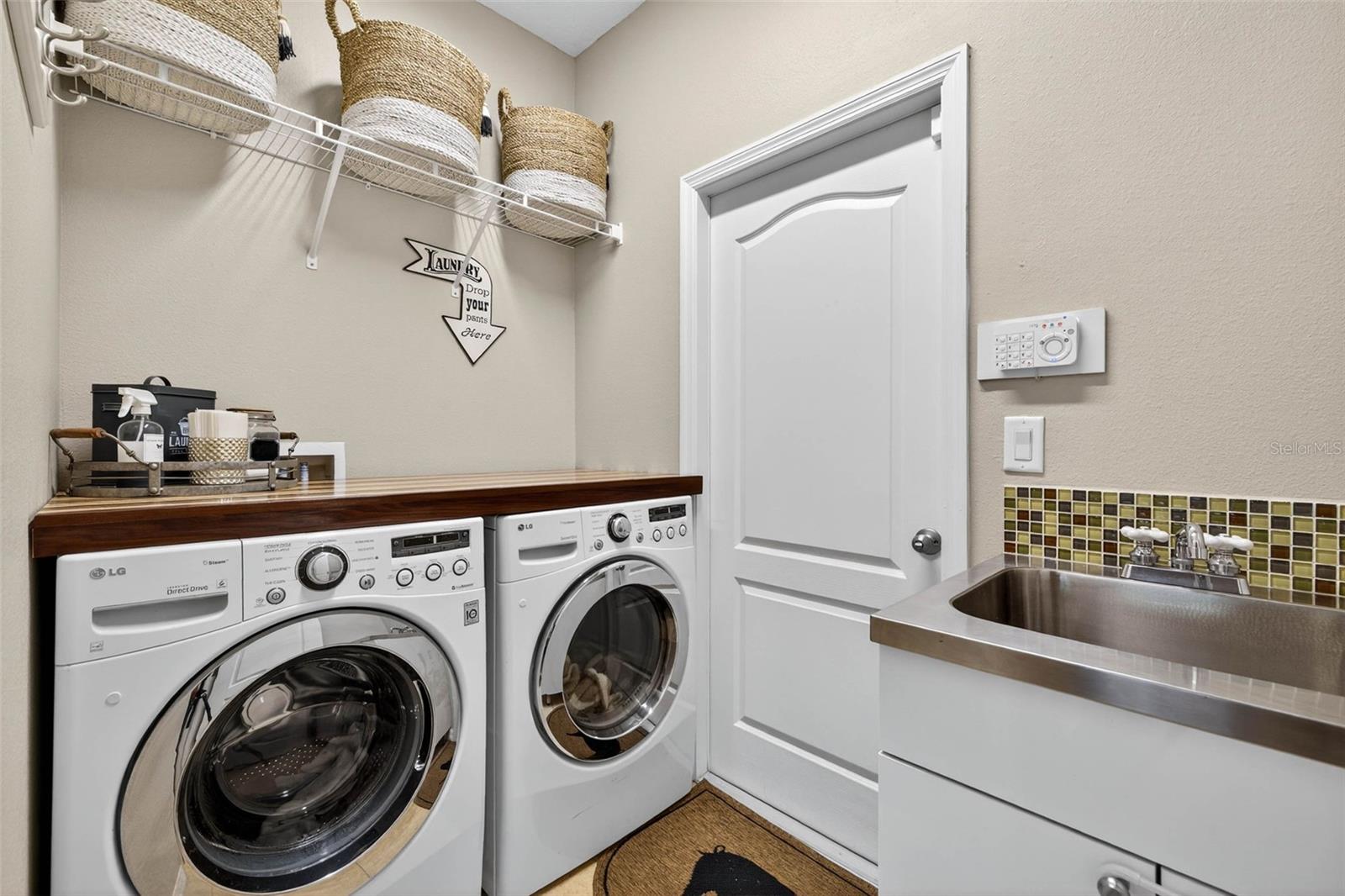 STONECREEK TOWNHOMES - Residential