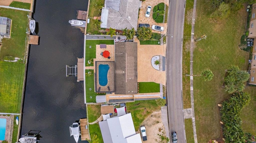 Photo of 245 78th Avenue N, St Petersburg, FL 33702 (MLS # TB8432250)