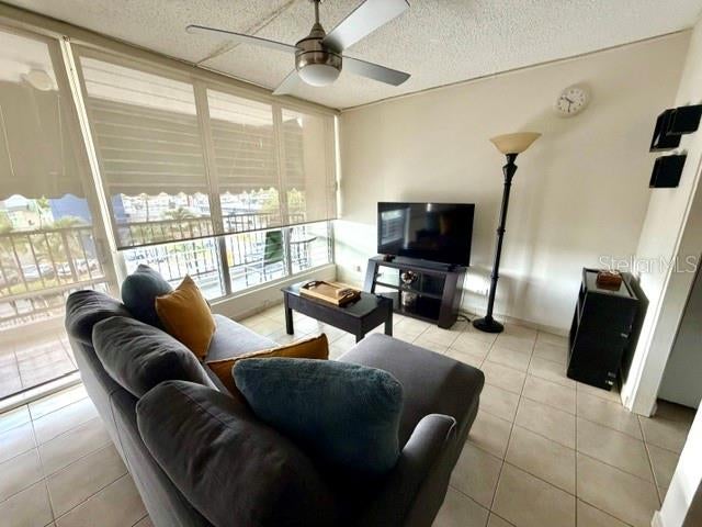 4745 ISLA VERDE AVENUE 3