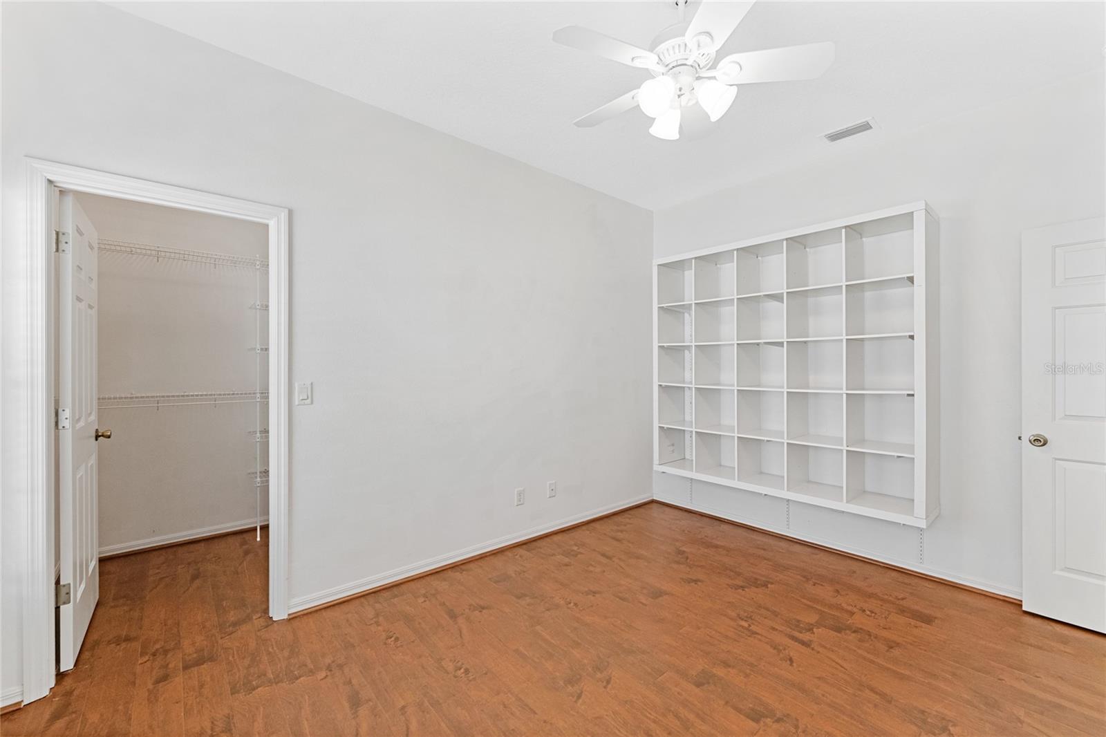 ROYAL HARBOR PH 01 - Residential