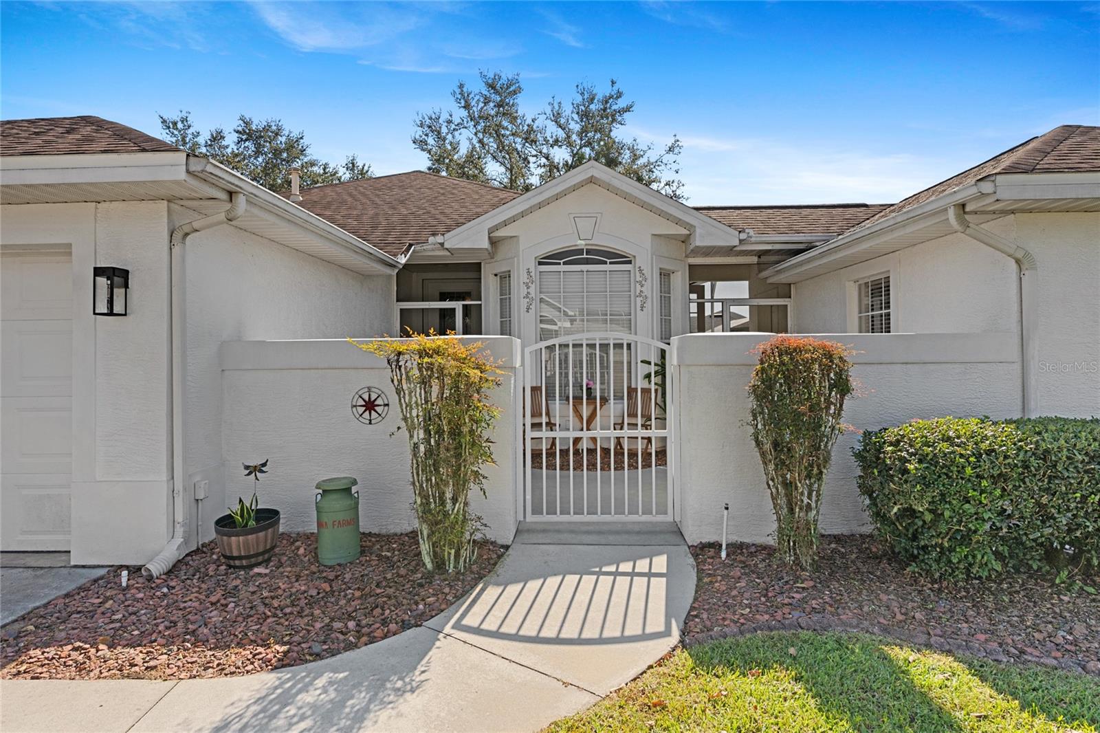 ROYAL HARBOR PH 01 - Residential