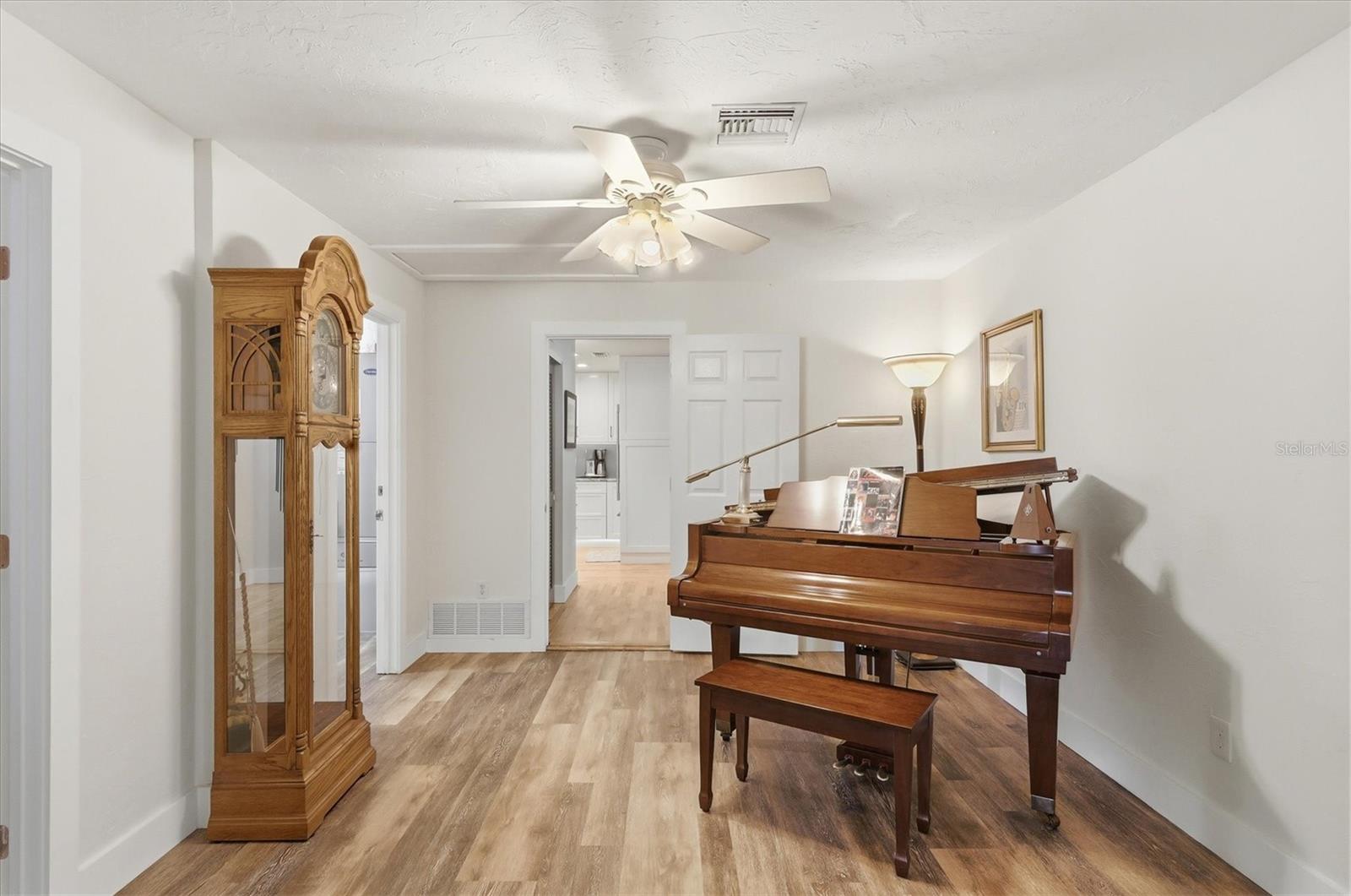 MYAKKA VALLEY RANCHES - Residential