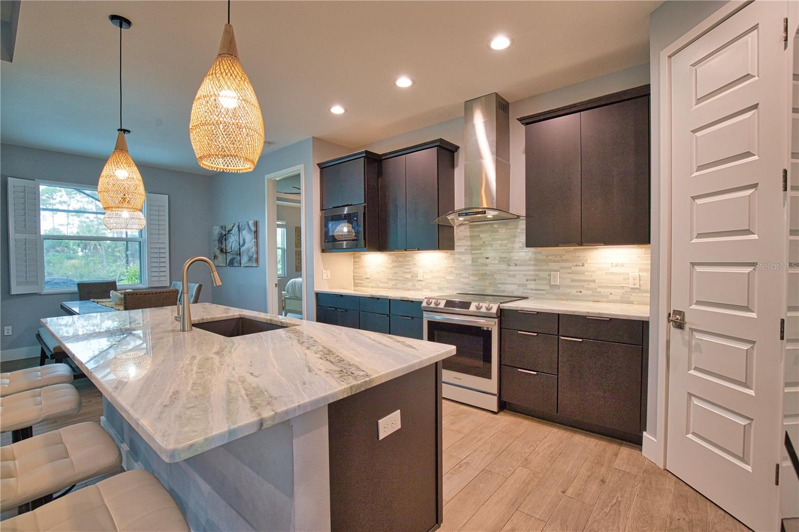 ROTONDA WEST PINE VALLEY - Residential