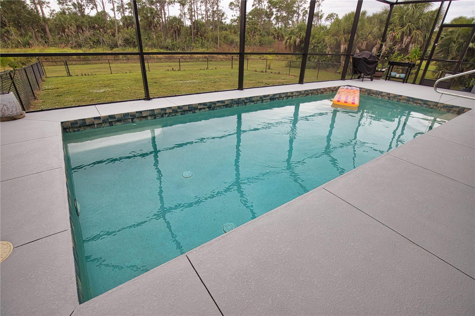 ROTONDA WEST PINE VALLEY - Residential