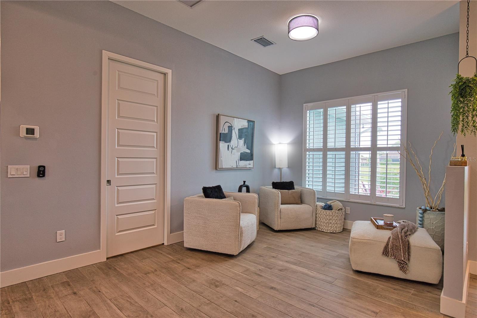 ROTONDA WEST PINE VALLEY - Residential