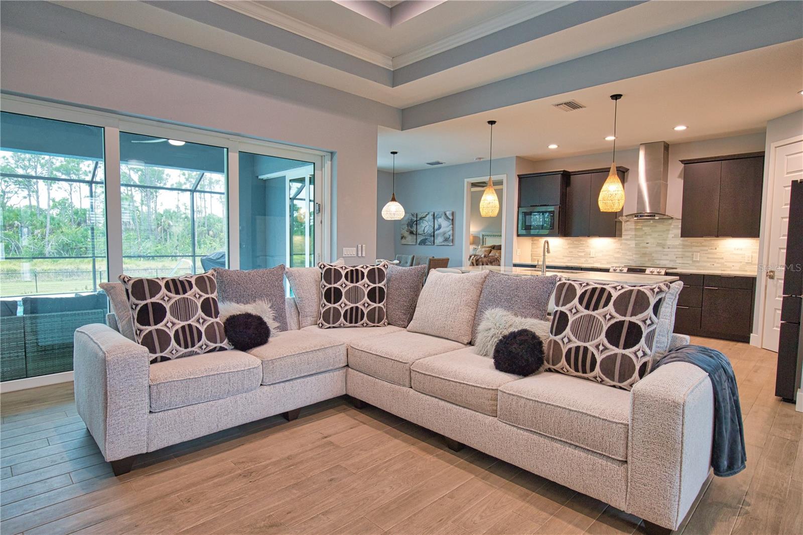 ROTONDA WEST PINE VALLEY - Residential