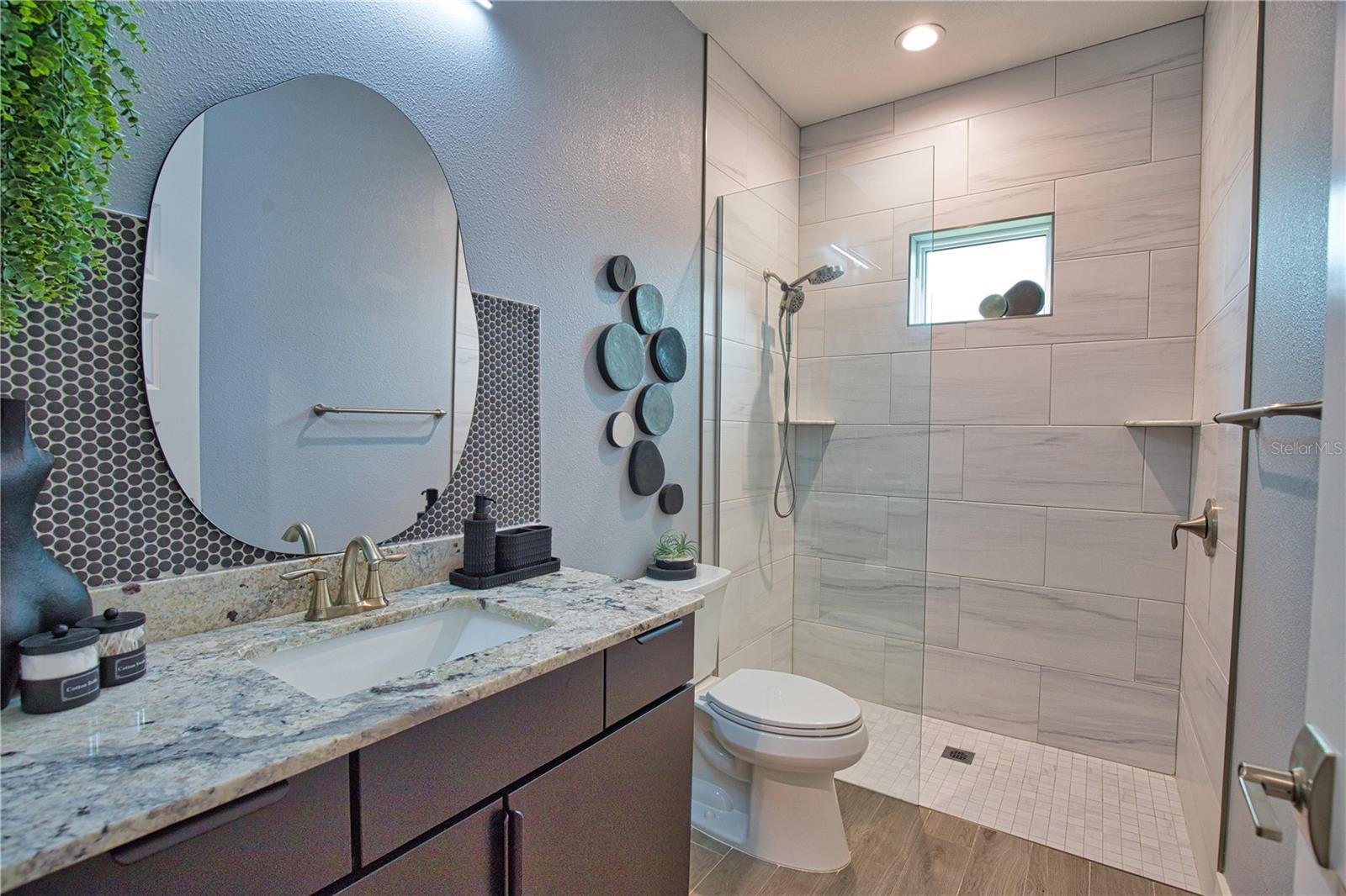 ROTONDA WEST PINE VALLEY - Residential