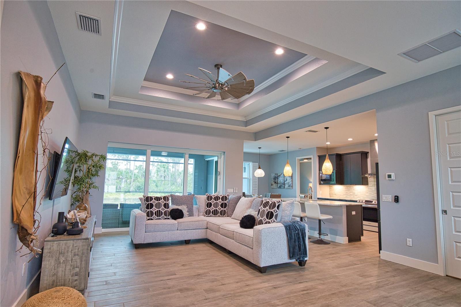 ROTONDA WEST PINE VALLEY - Residential