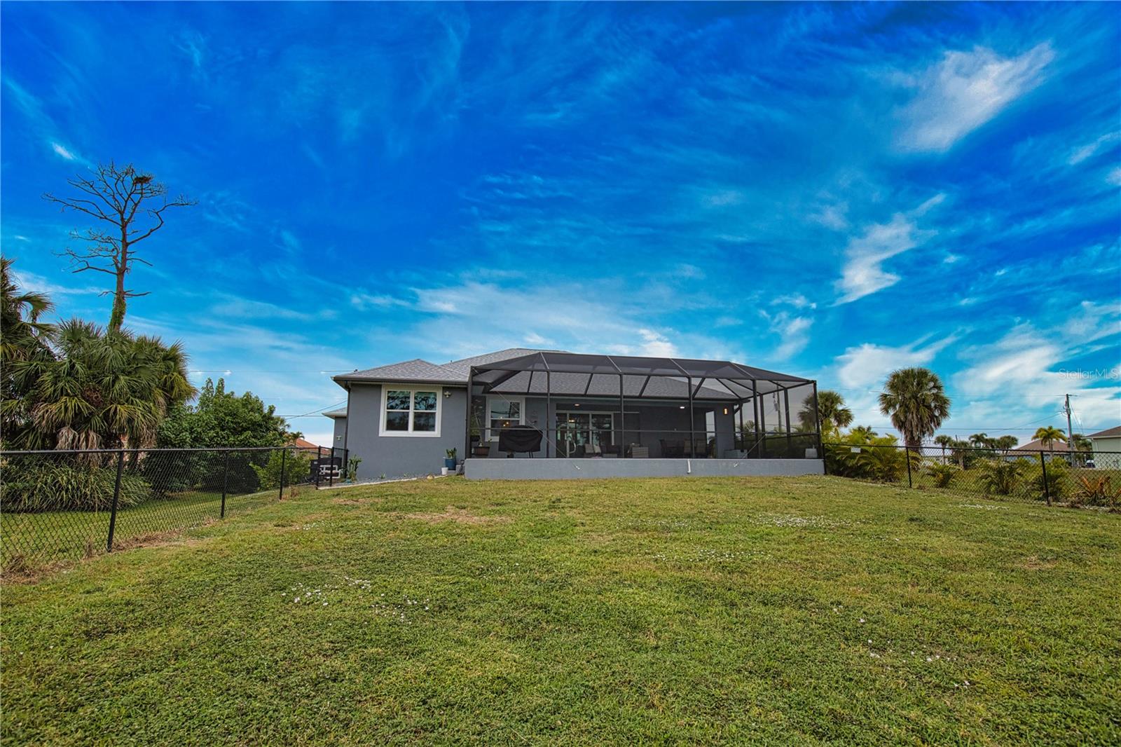 ROTONDA WEST PINE VALLEY - Residential