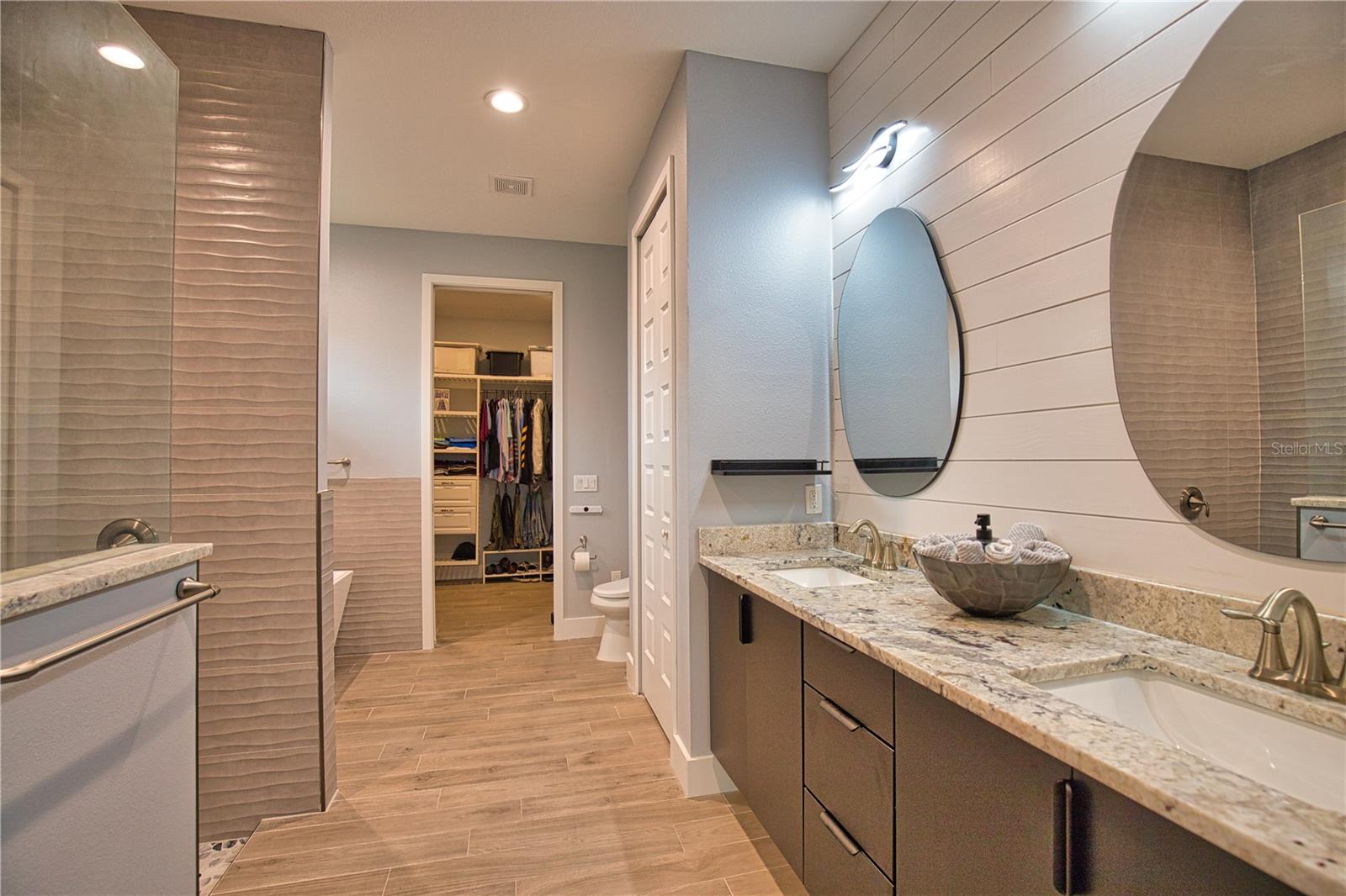 ROTONDA WEST PINE VALLEY - Residential