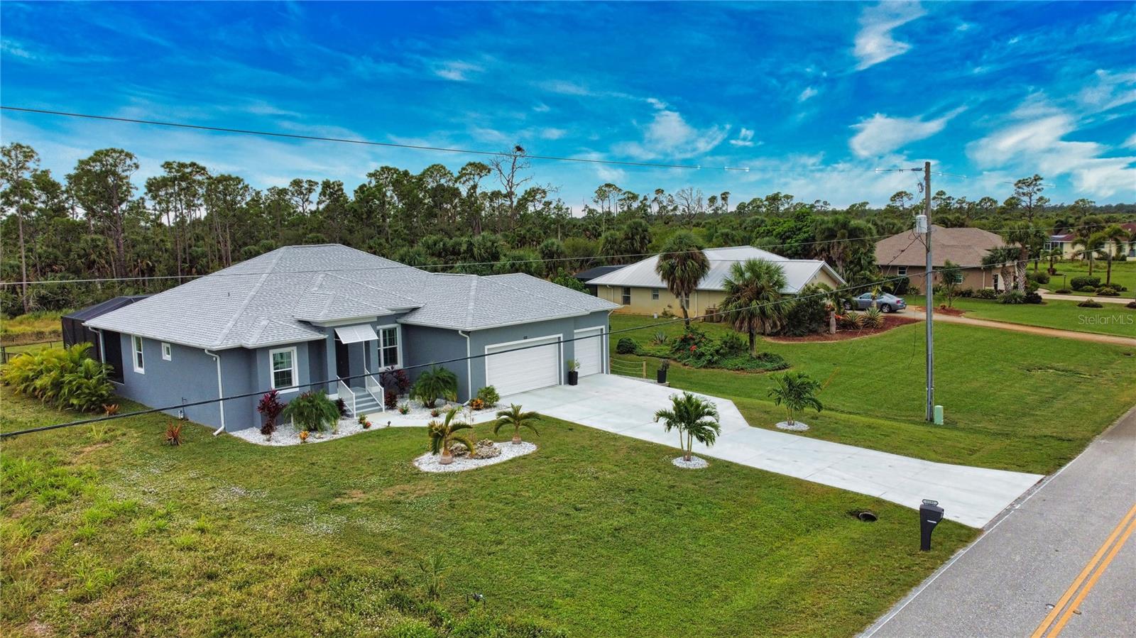 ROTONDA WEST PINE VALLEY - Residential