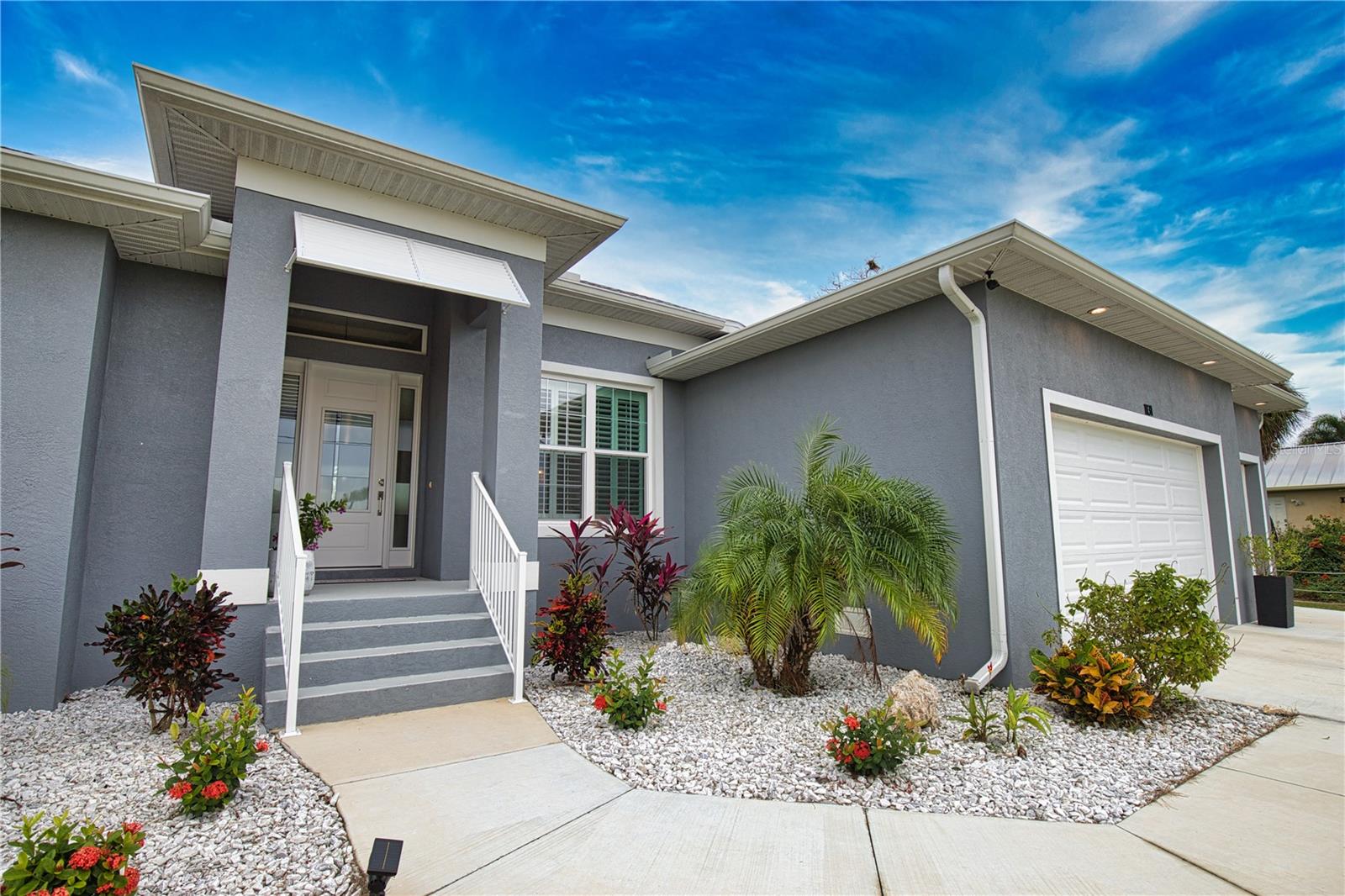 ROTONDA WEST PINE VALLEY - Residential