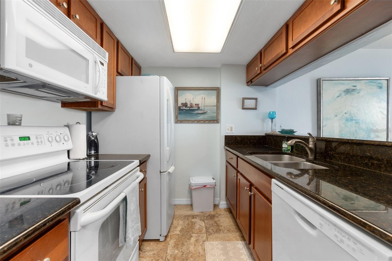 3600 S OCEAN SHORE BOULEVARD 423