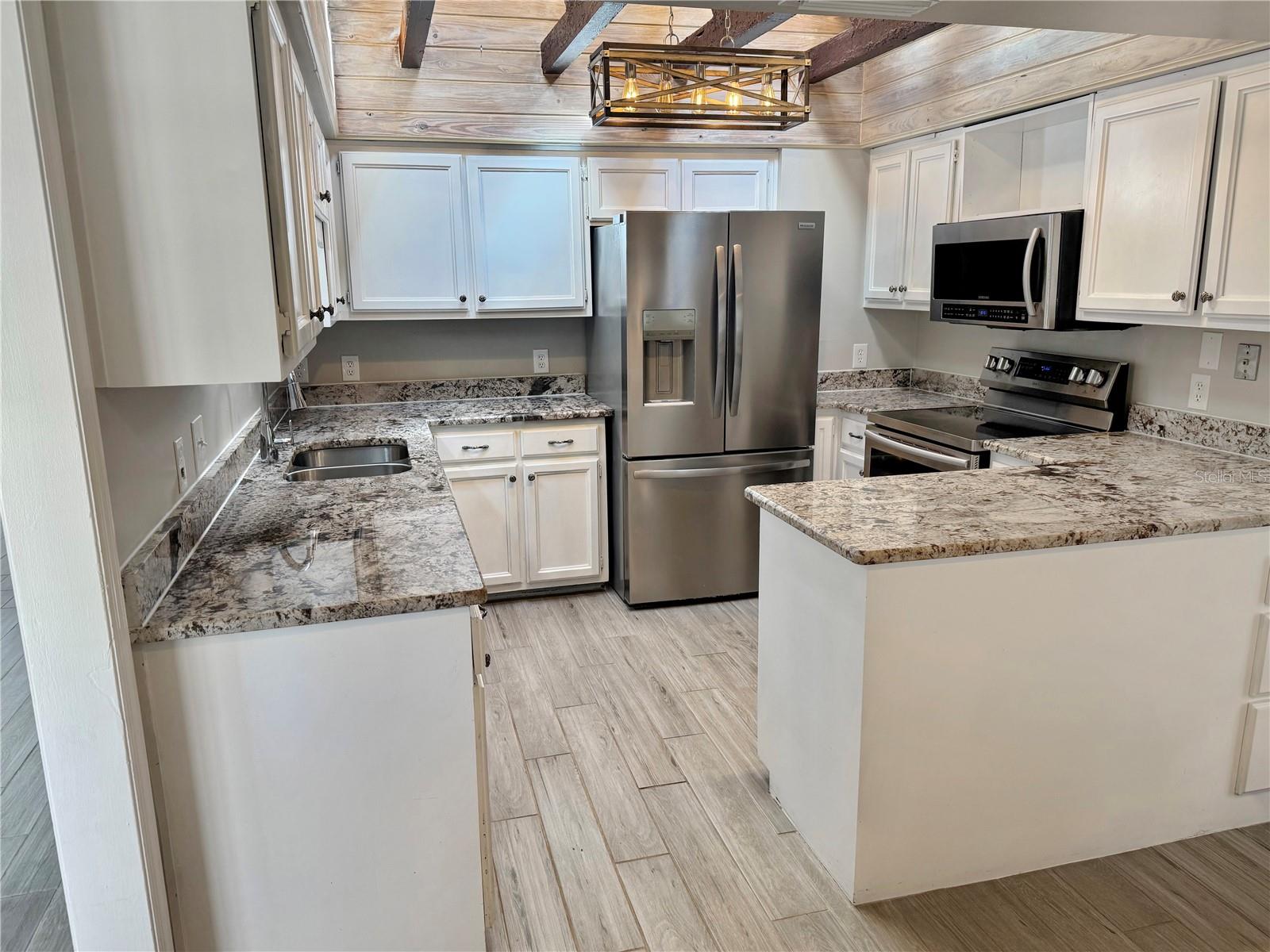 SANLANDO SPGS - Residential