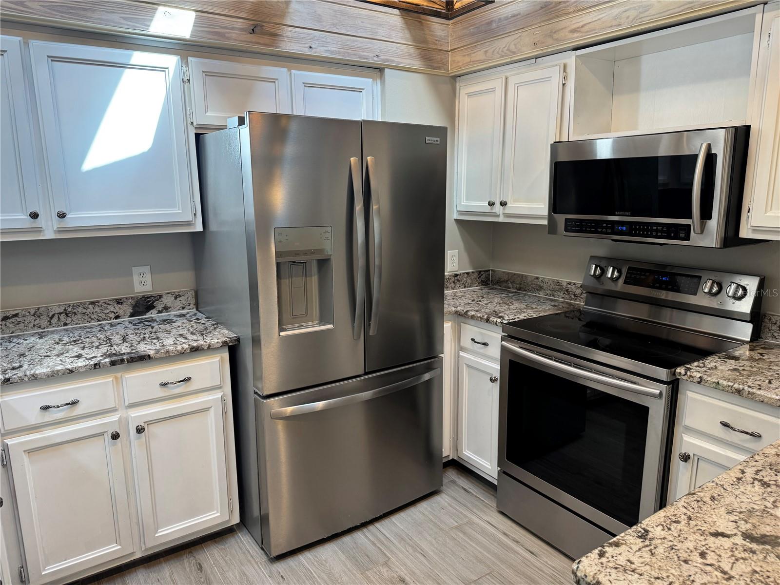 SANLANDO SPGS - Residential