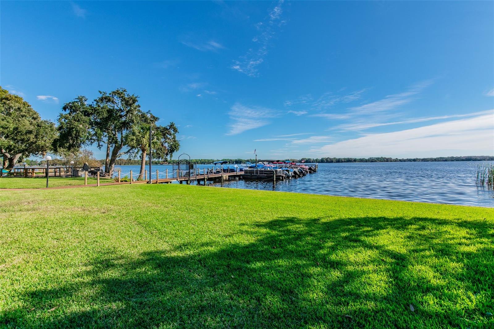 LAKE TARPON SAIL & TENNIS CLUB - Residential