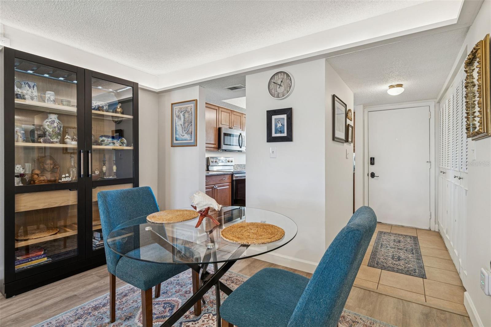 LAKE TARPON SAIL & TENNIS CLUB - Residential