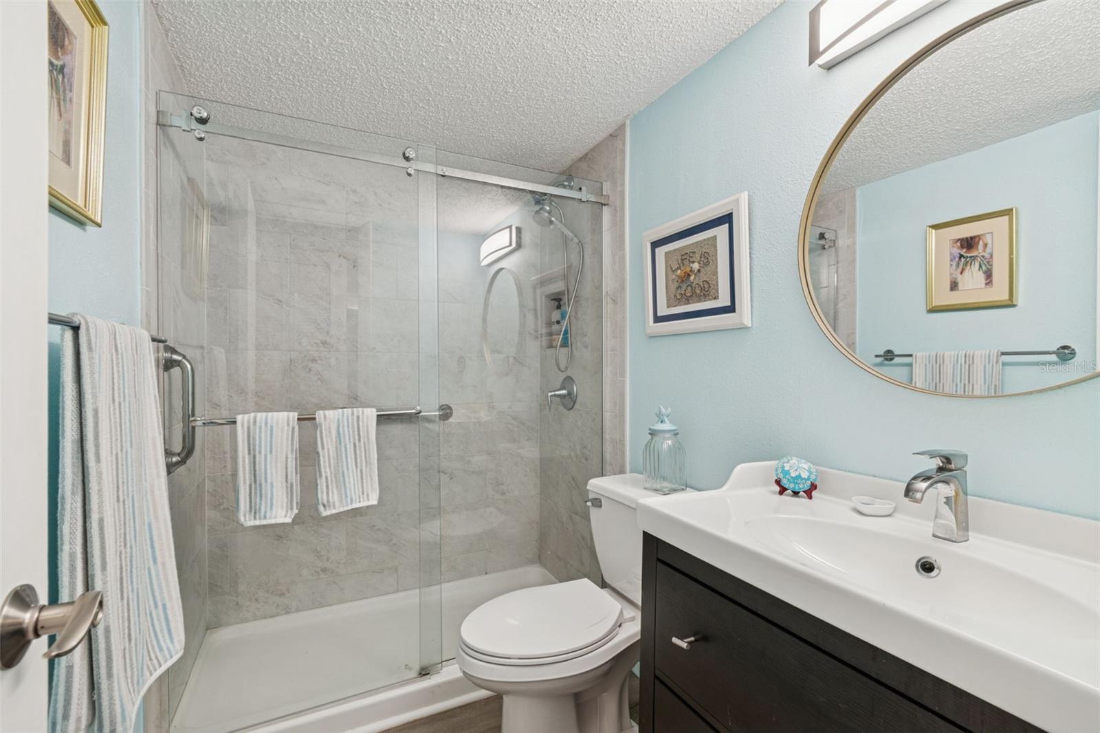 LAKE TARPON SAIL & TENNIS CLUB - Residential