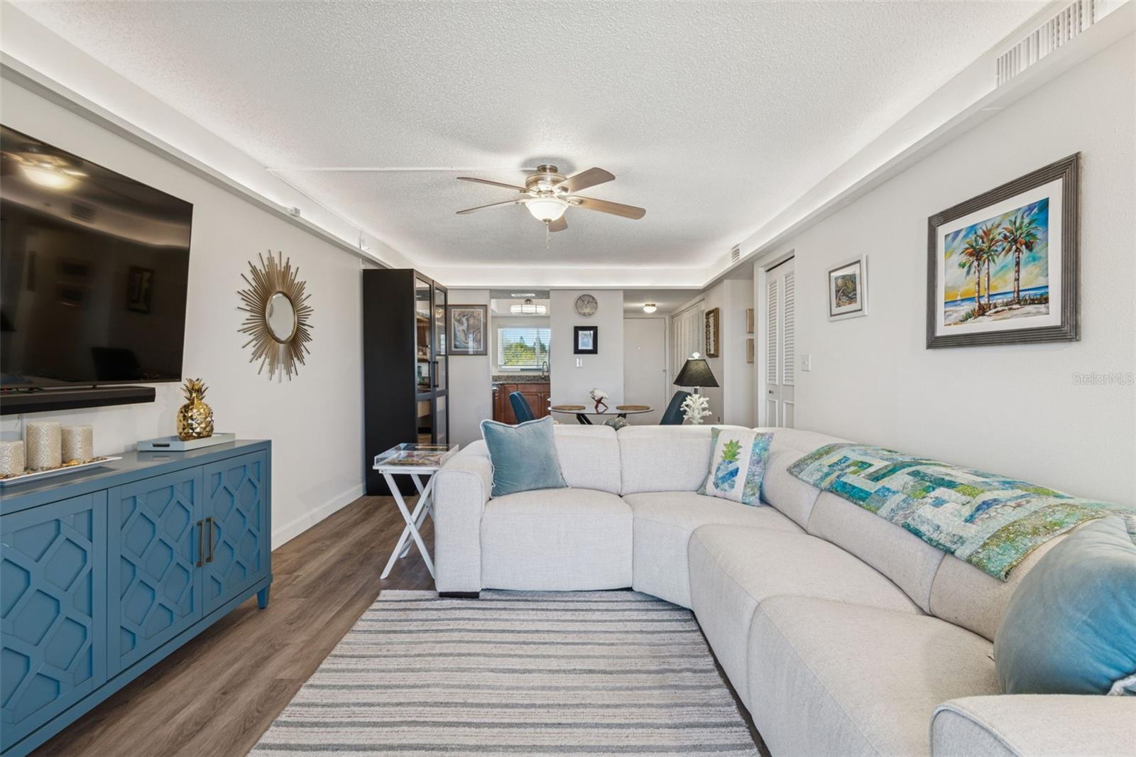 LAKE TARPON SAIL & TENNIS CLUB - Residential