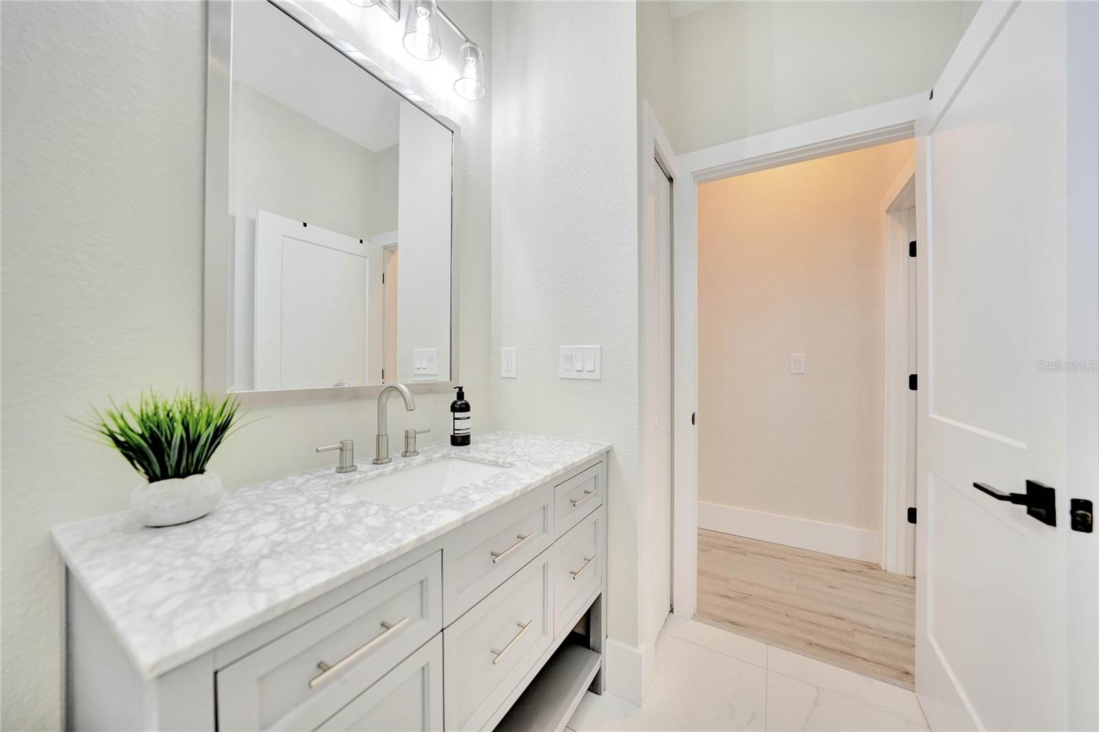 PORT CHARLOTTE SUB 20 - Residential Lease