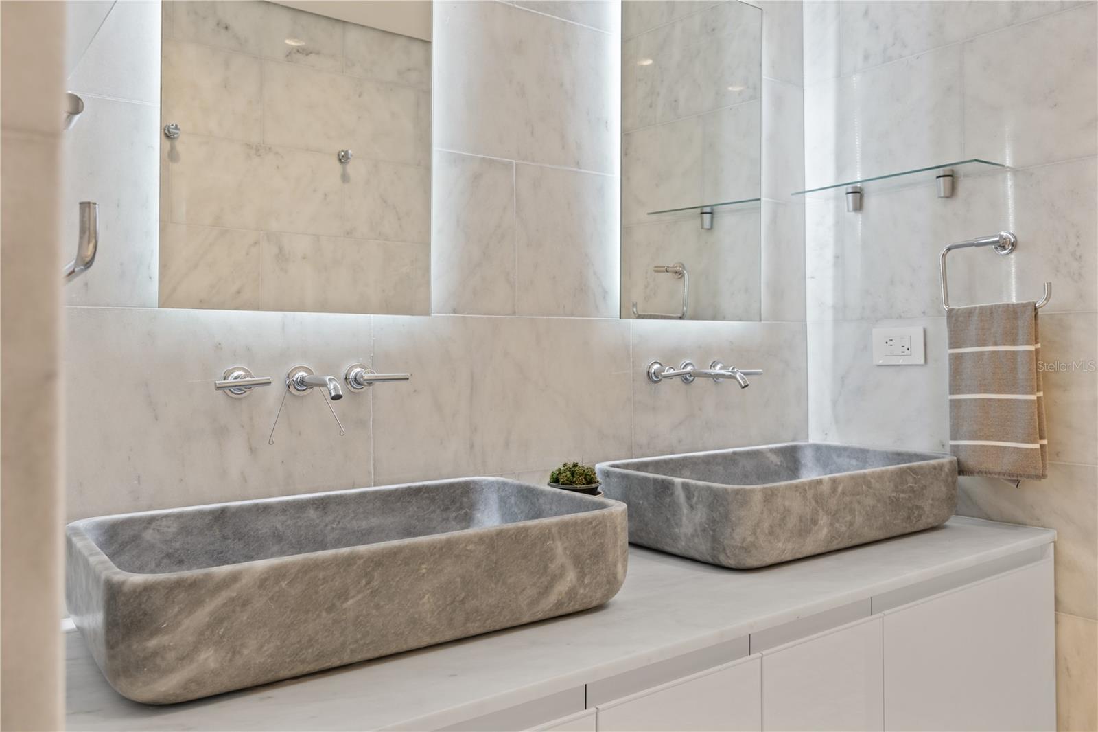 CROWNE PLAZA CONDOMINIUM - Residential