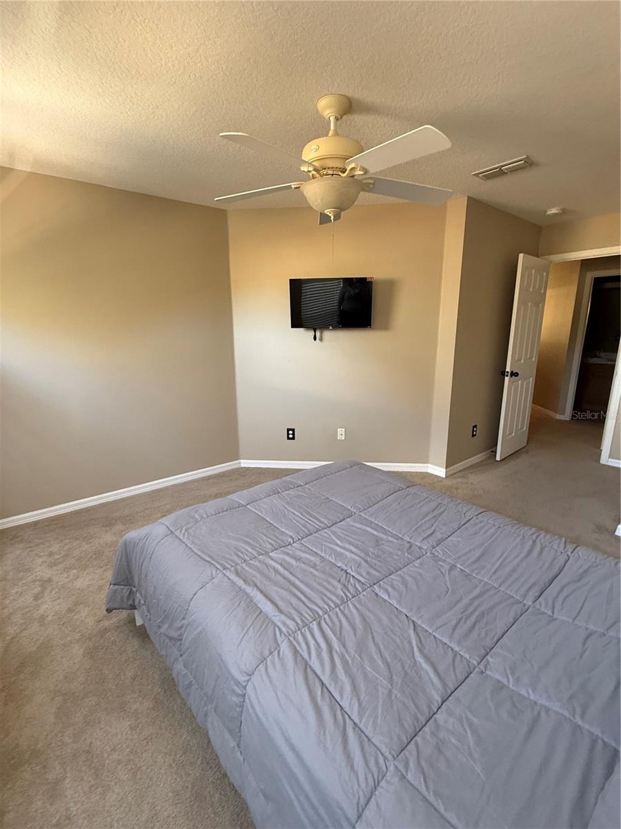 CLAYTON CROSSING TWNHMS - Residential Lease