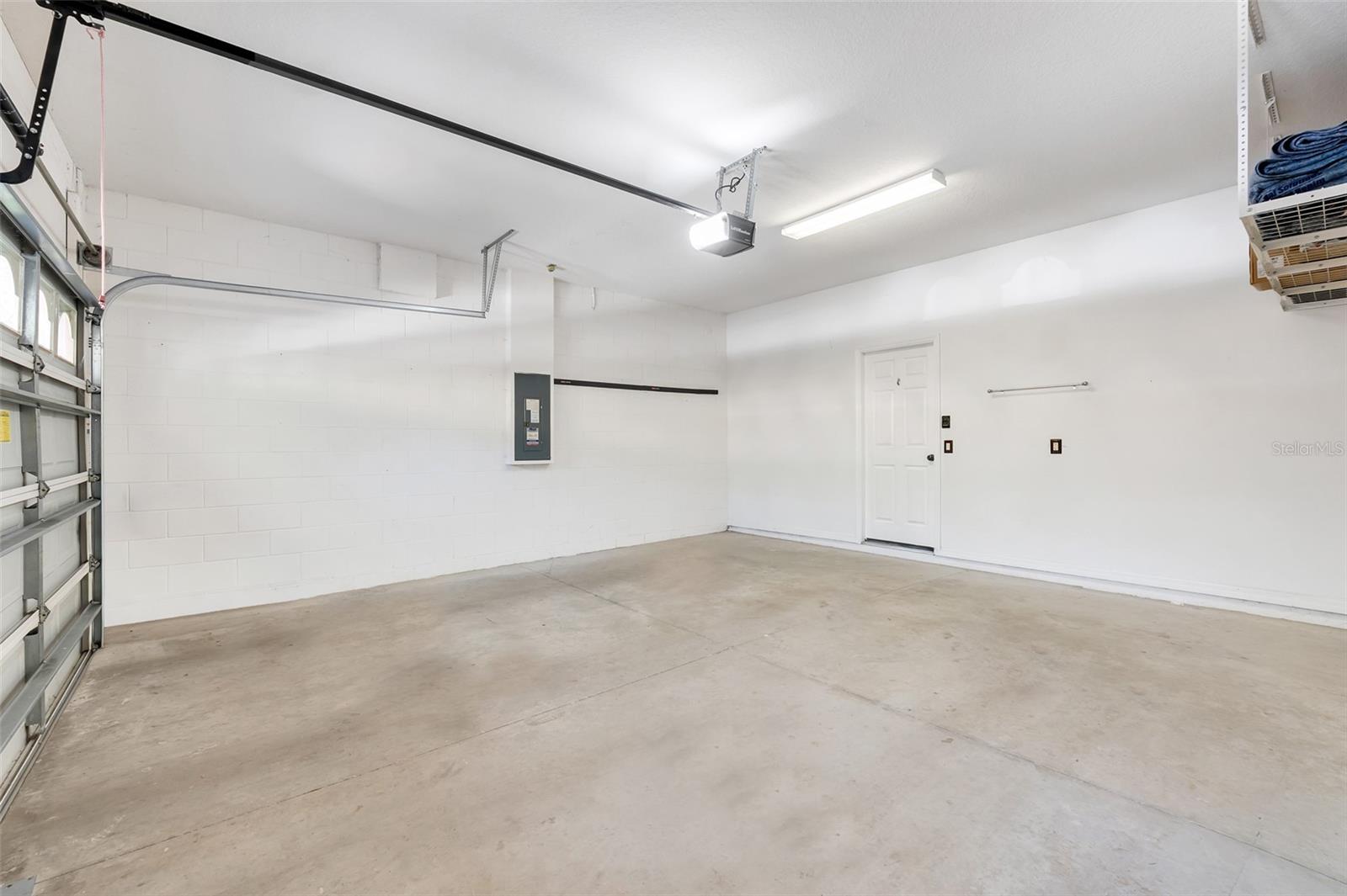 CLAYTON CROSSING TWNHMS - Residential Lease