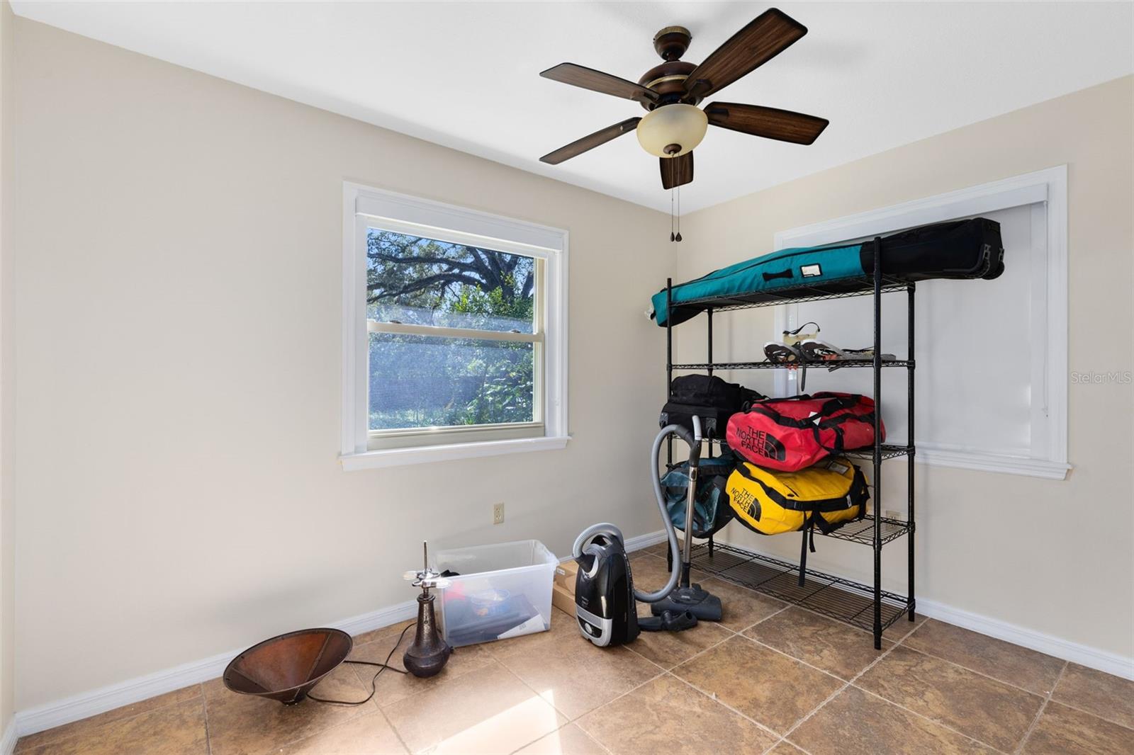 W E HUDSONS SUB - Residential