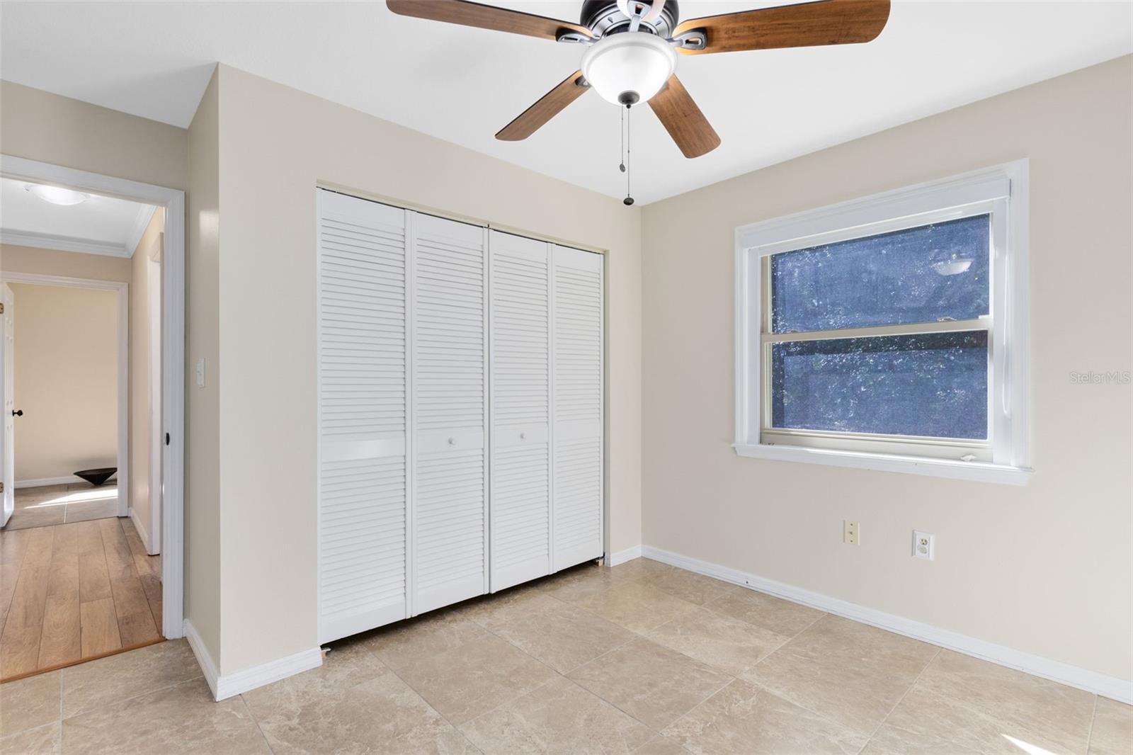 W E HUDSONS SUB - Residential