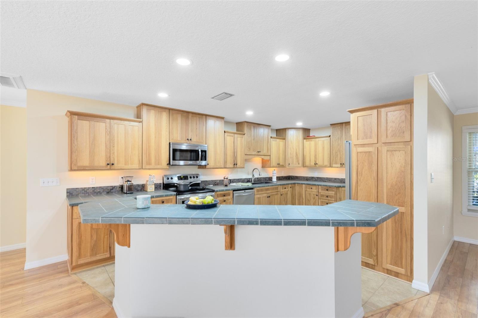 W E HUDSONS SUB - Residential