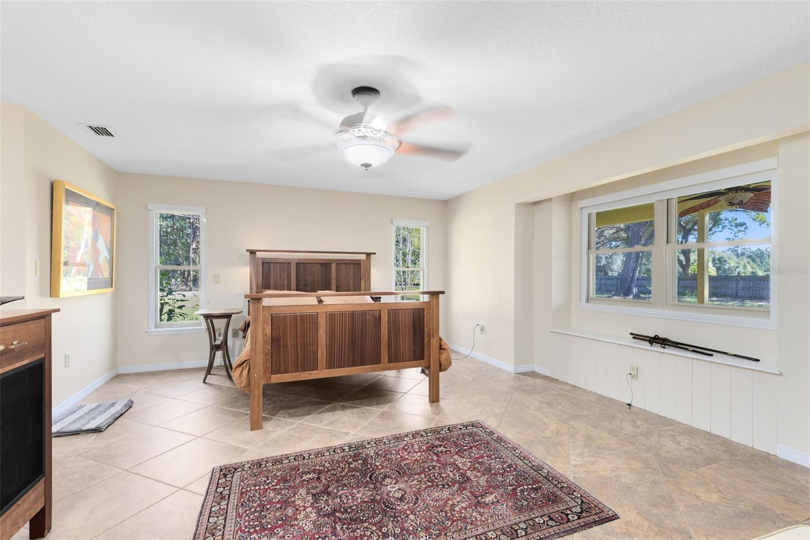 W E HUDSONS SUB - Residential