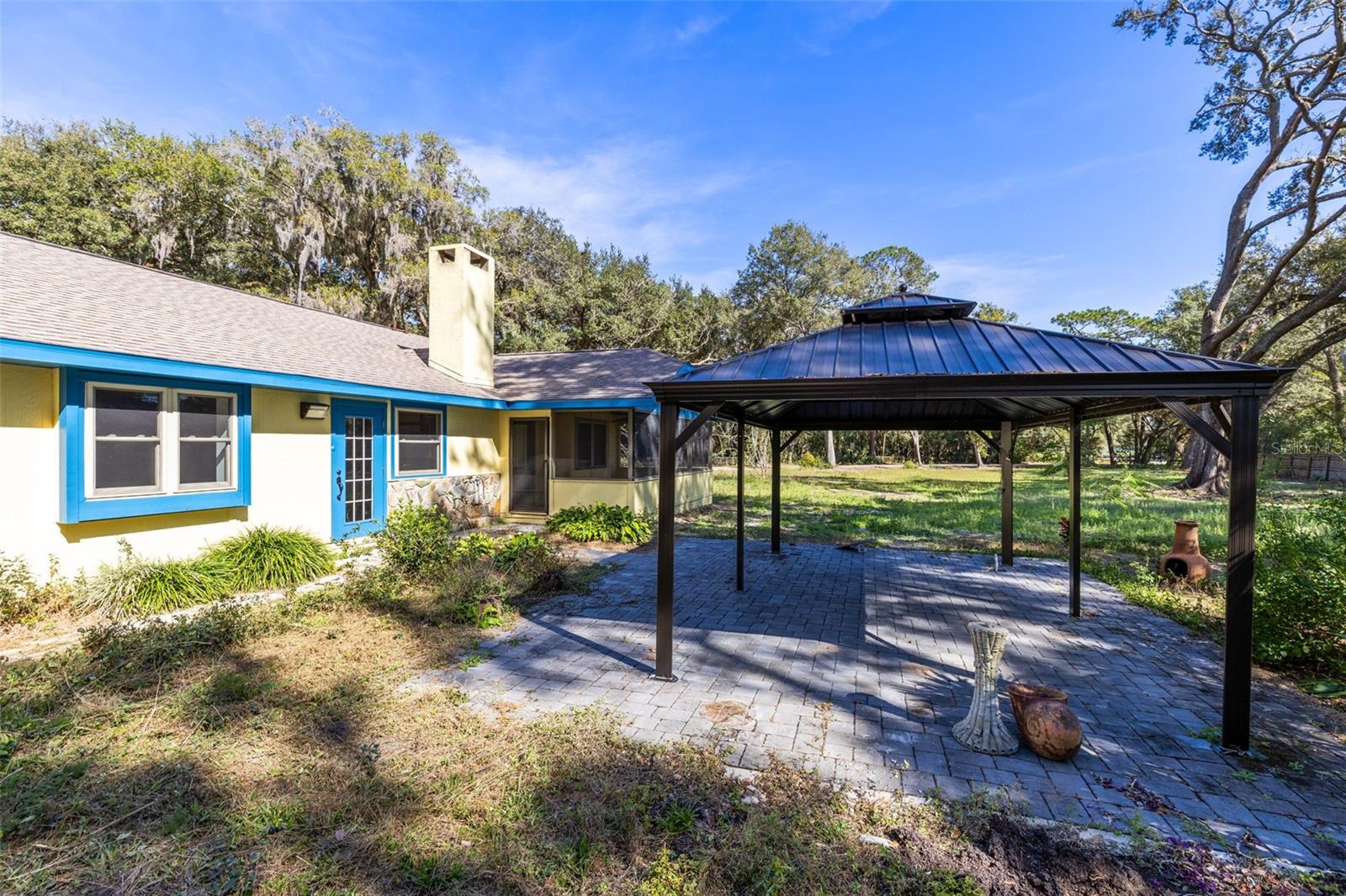 W E HUDSONS SUB - Residential