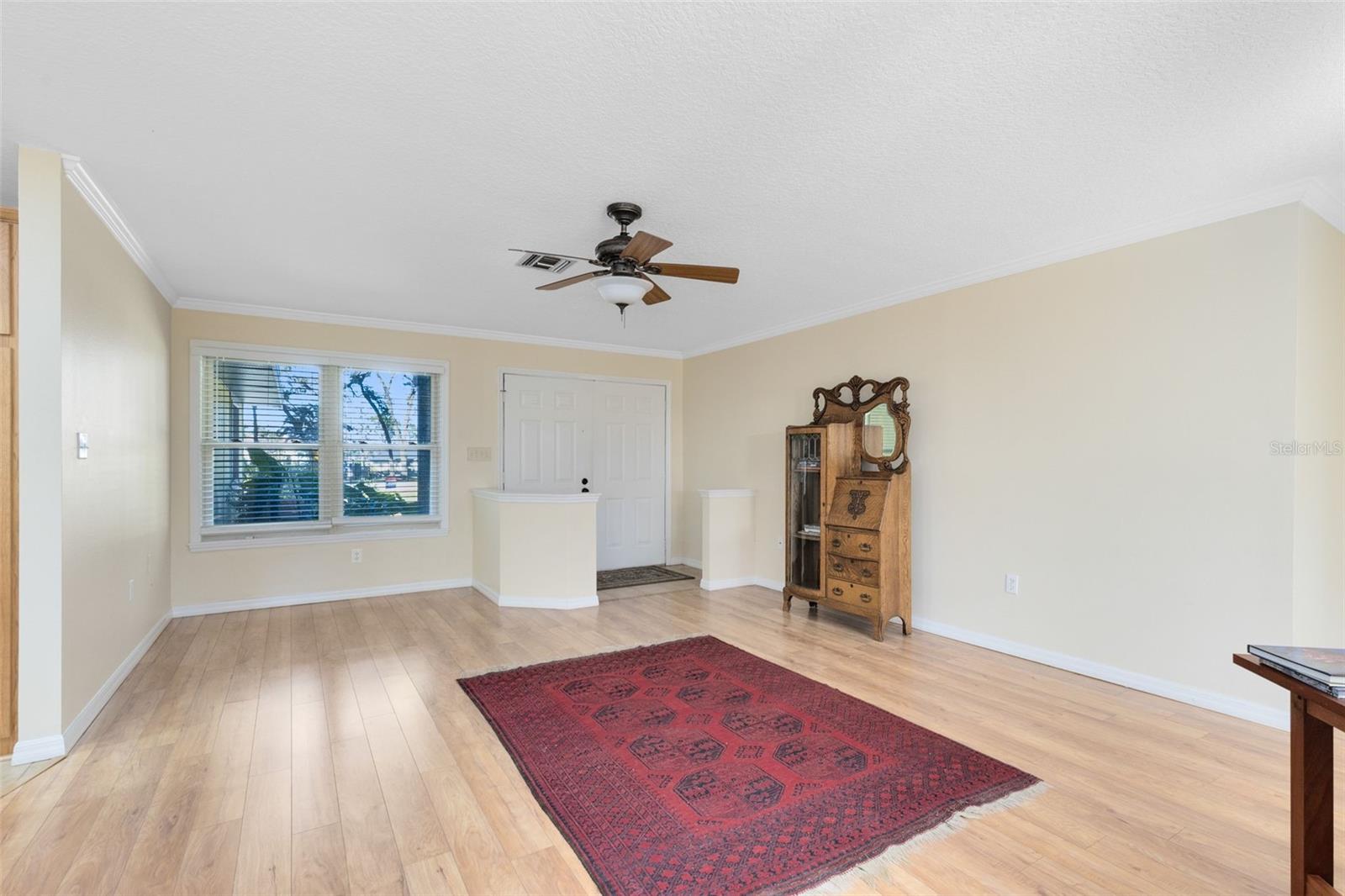 W E HUDSONS SUB - Residential