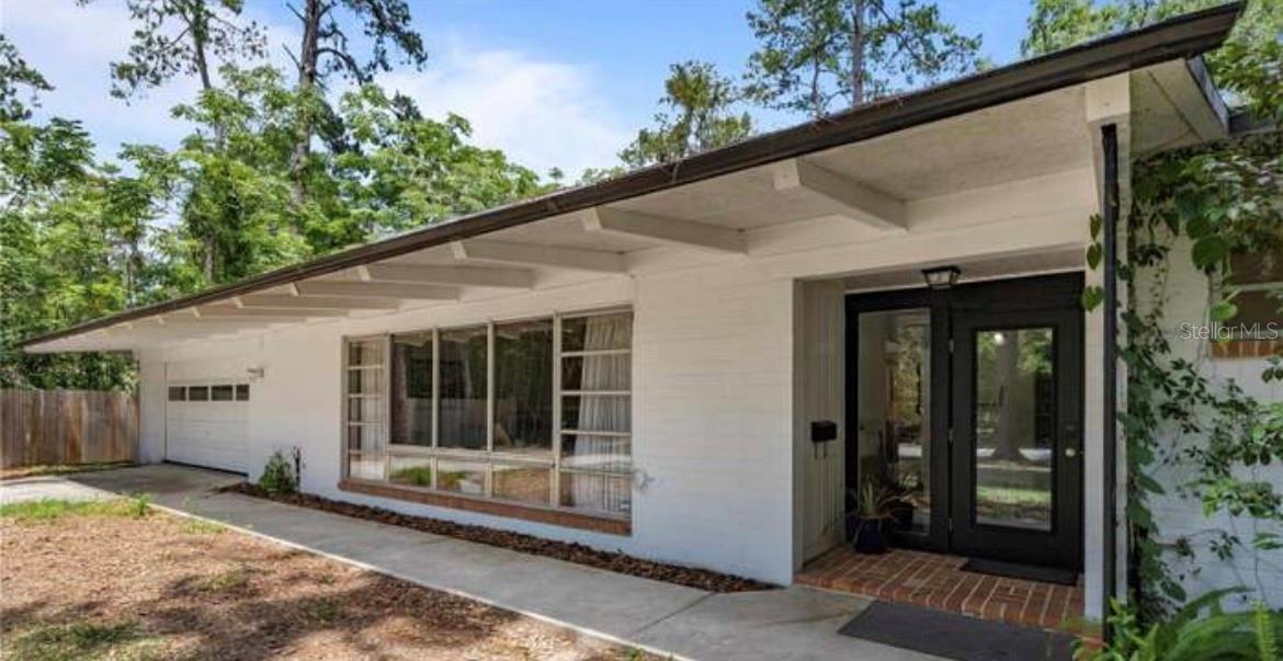 813 NW 22ND STREET