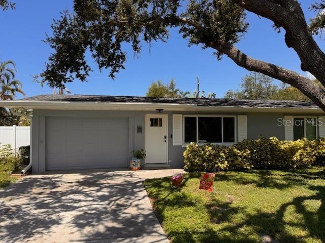 SOUTH VENICE - Residential