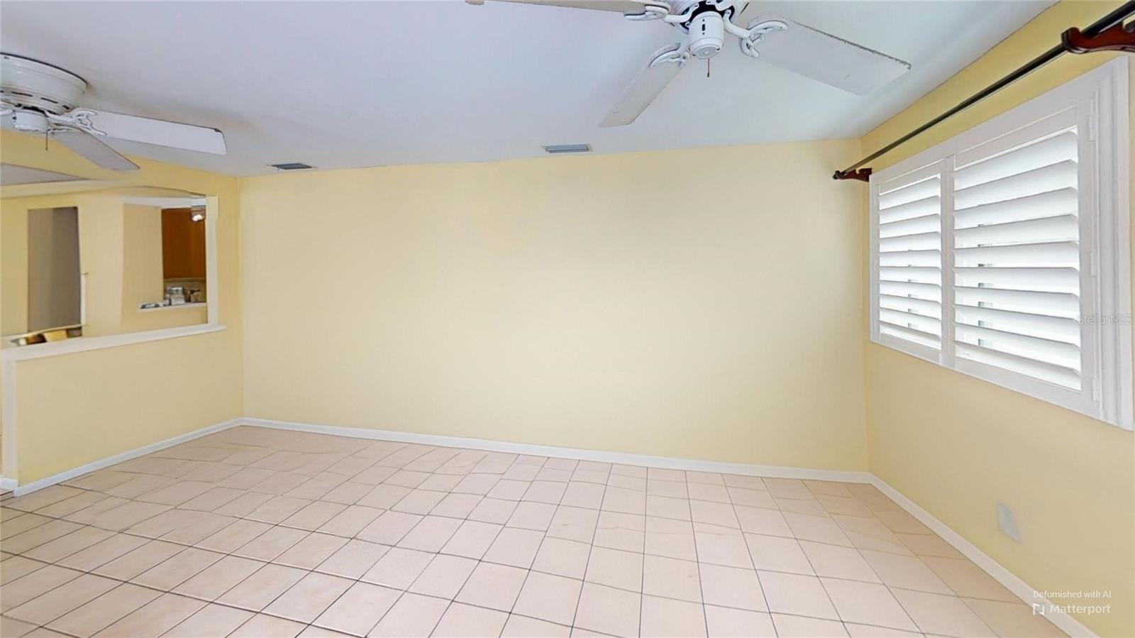 SOUTH VENICE - Residential