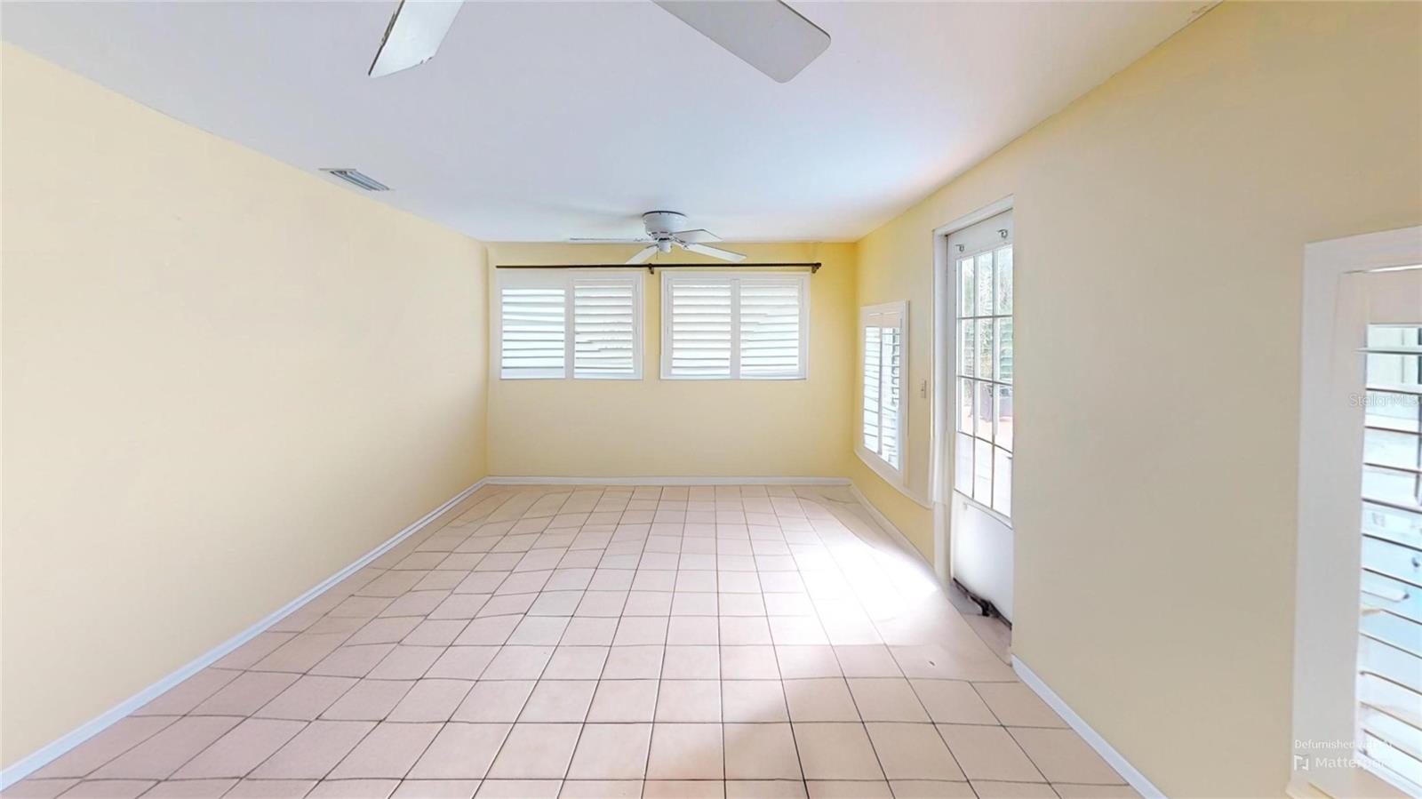 SOUTH VENICE - Residential