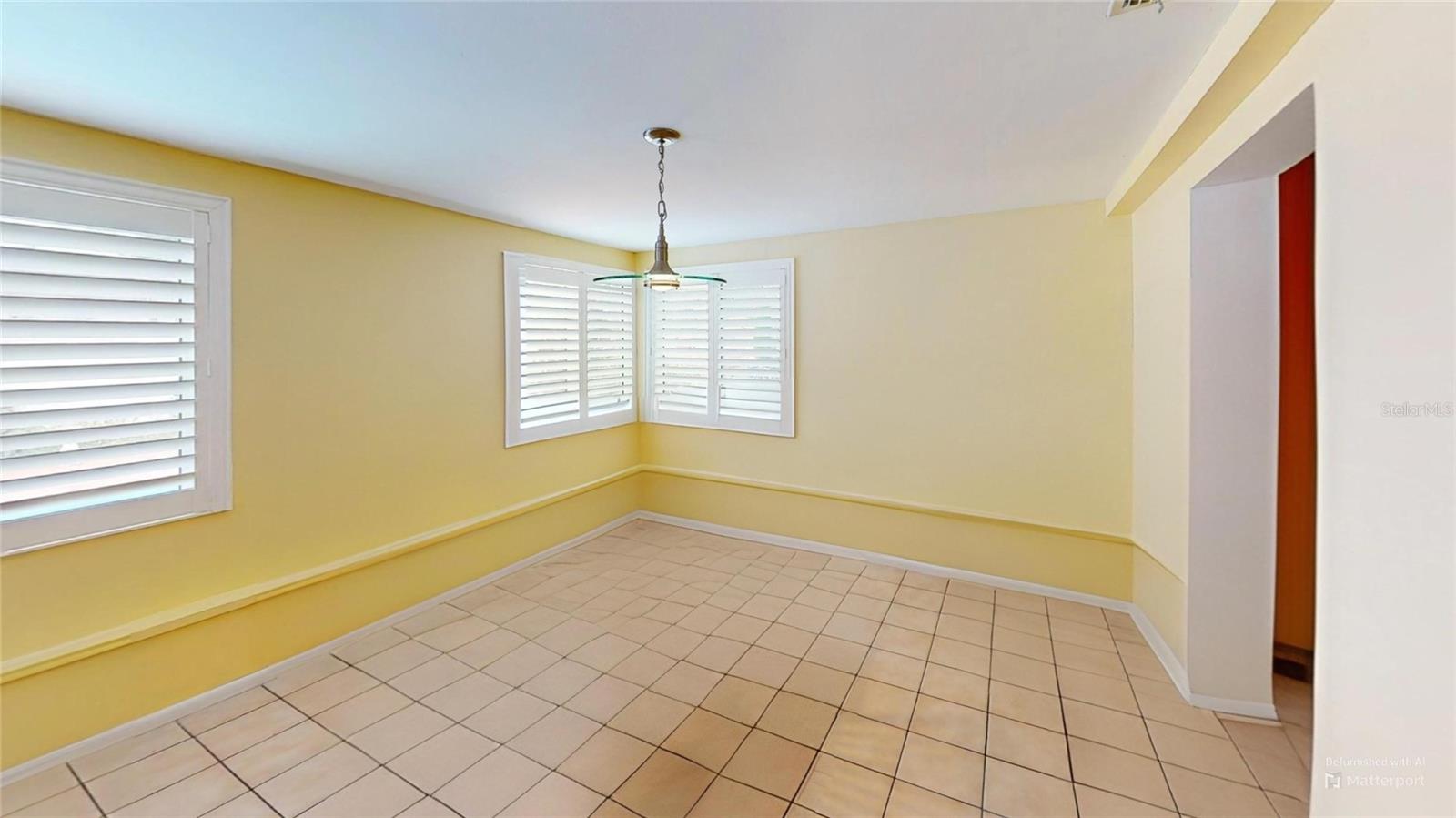 SOUTH VENICE - Residential