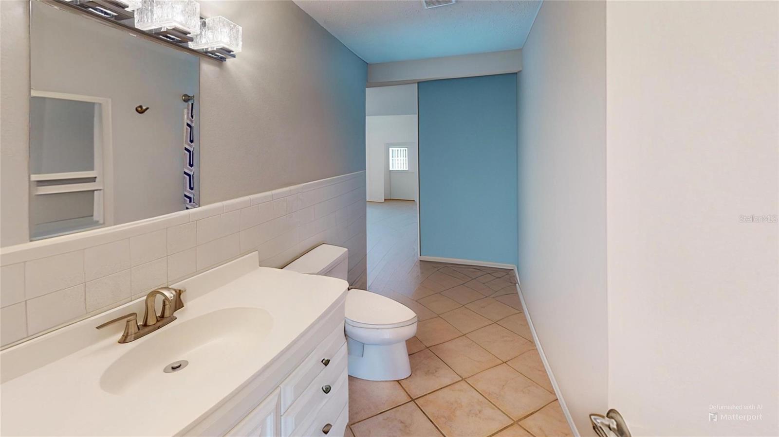 SOUTH VENICE - Residential