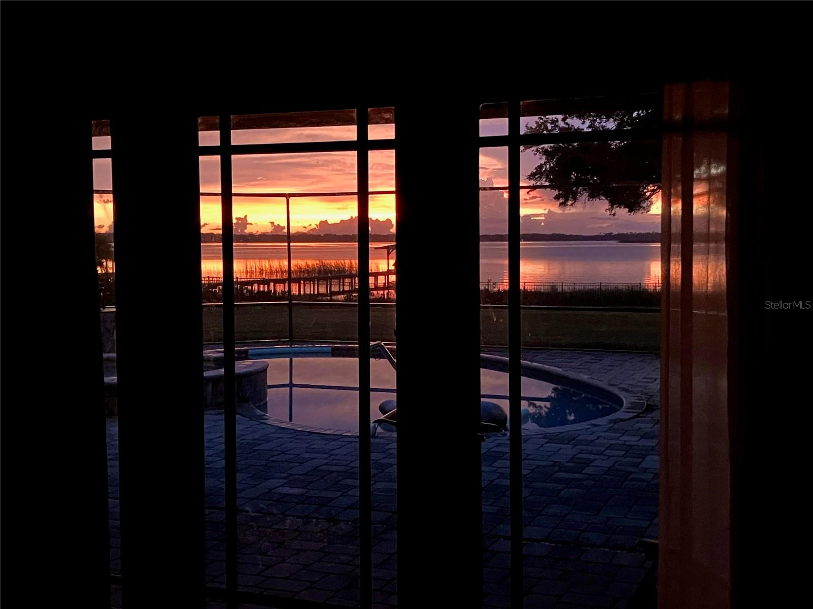 MAGNOLIA SHORES - Residential