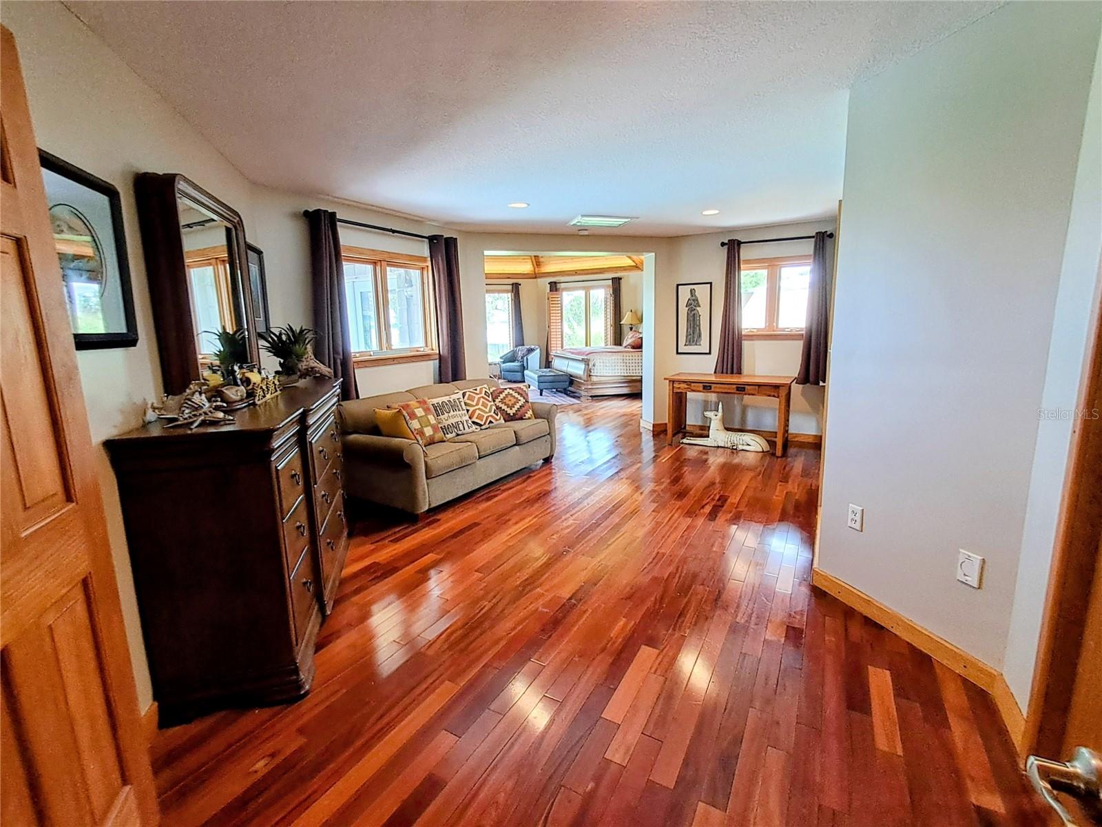 MAGNOLIA SHORES - Residential