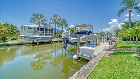 A home in LONGBOAT KEY