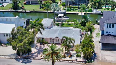 A home in LONGBOAT KEY